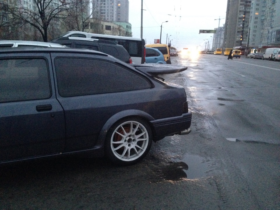 RS Cosworth ФІНІШ) 3
