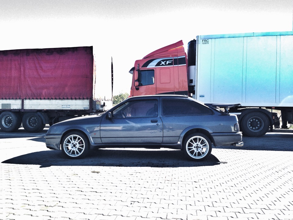 Welcome: Ford Sierra RS Cosworth/RS500 3