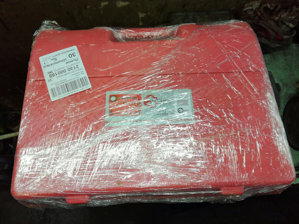 Компресометр INTERTOOL АТ-4002 2