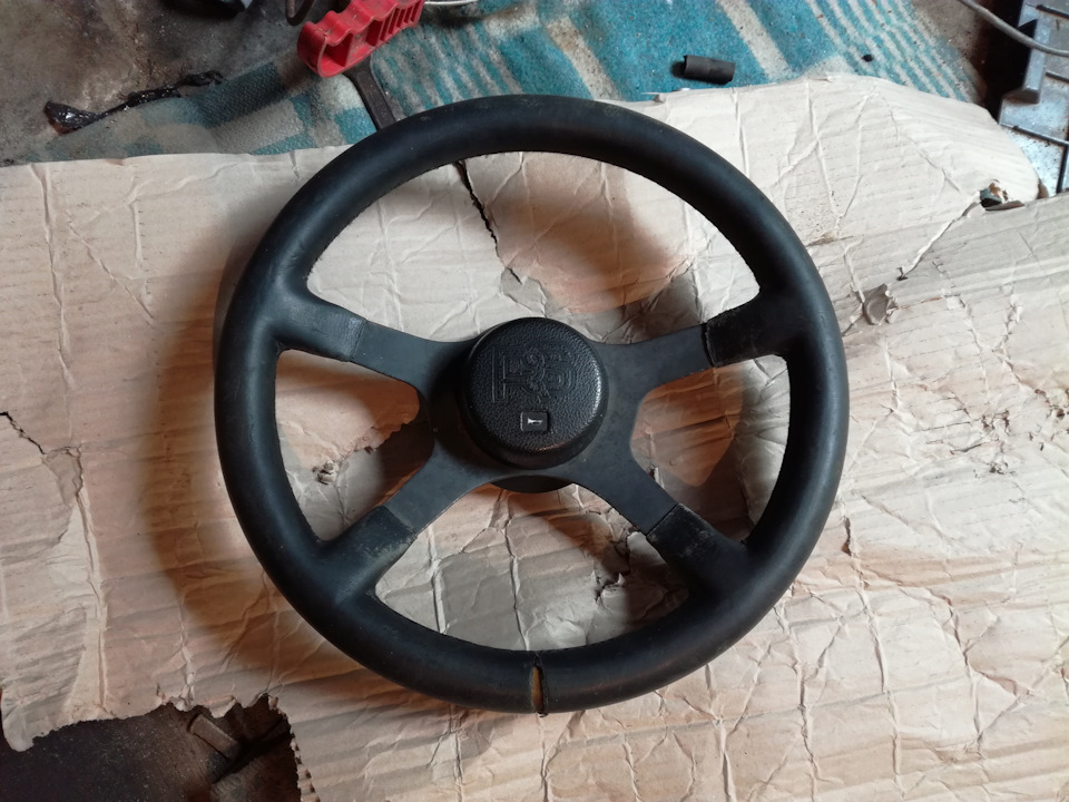 Перішили кермо Ford RS (4 спиці) 2