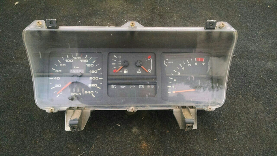 Приборка від XR4i v6 2.8i (останній ніштяк цього року) 1