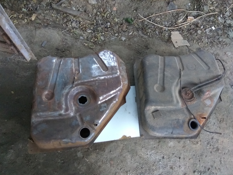 Бензобак Ford Sierra OHC 1