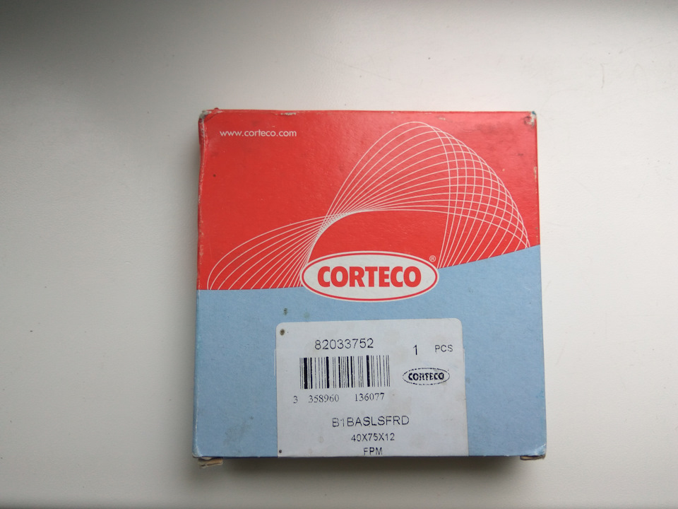 Сальник хвостовика редуктора Corteco 01033752B (40x75x12) 1