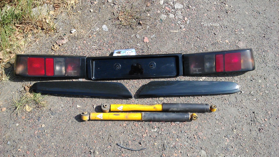 Продам запчастини Ford Sierra 1