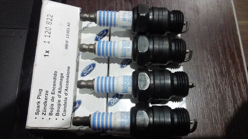 Свічка Motorcraft Super з придушенням BFS32C1. FORD 1120822 2
