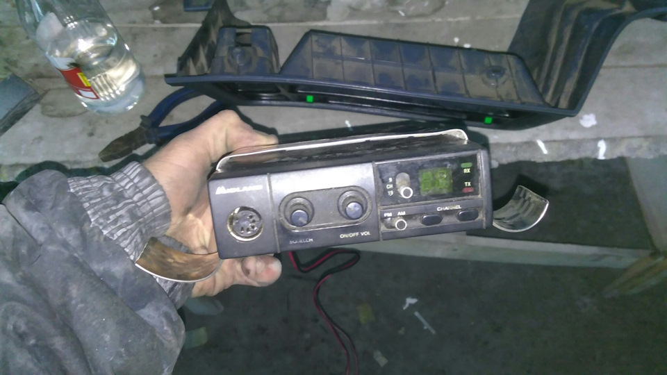 CB walkie-talkie 4