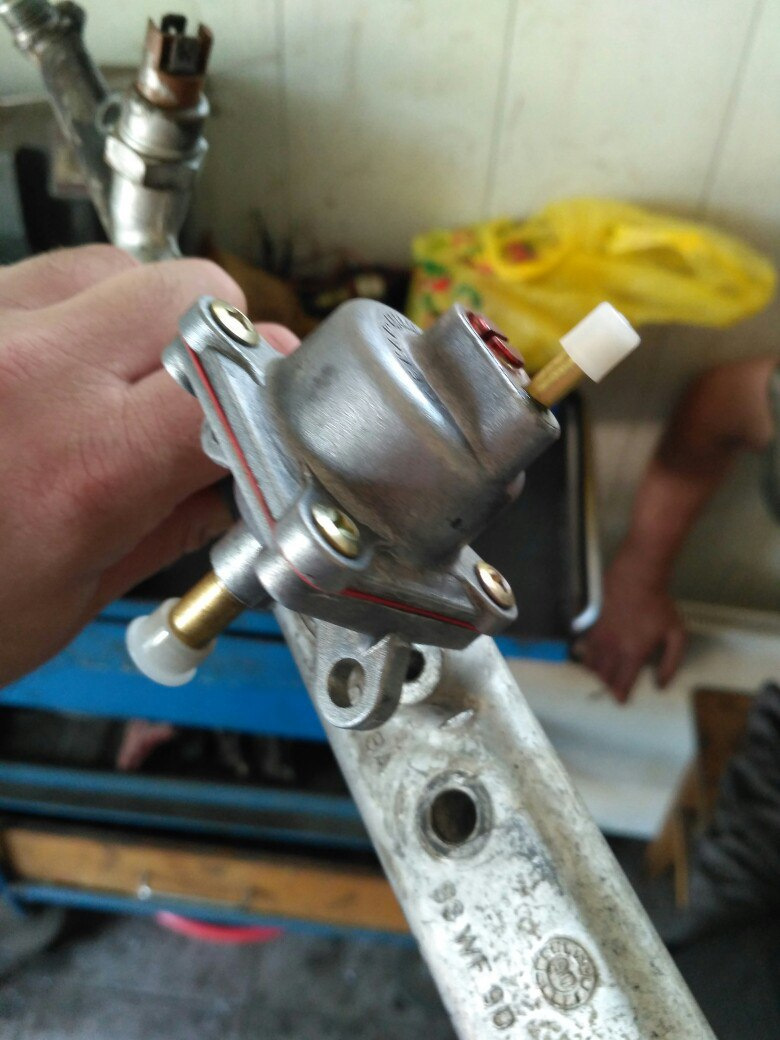 Регулятор Тиску палива DOHC 4
