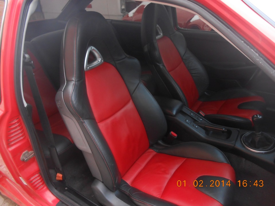 Встановлення сидінь від Mazda RX-8 4