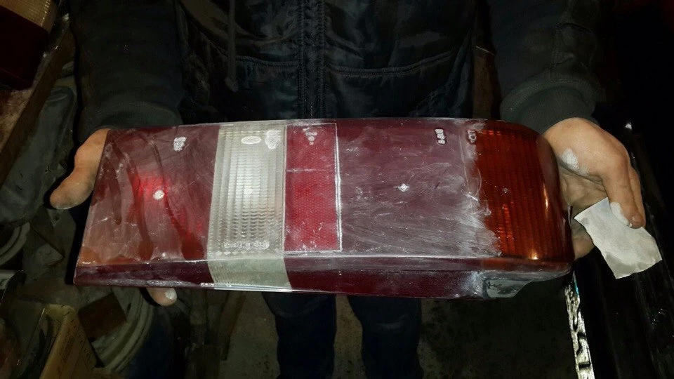 Задні фари.