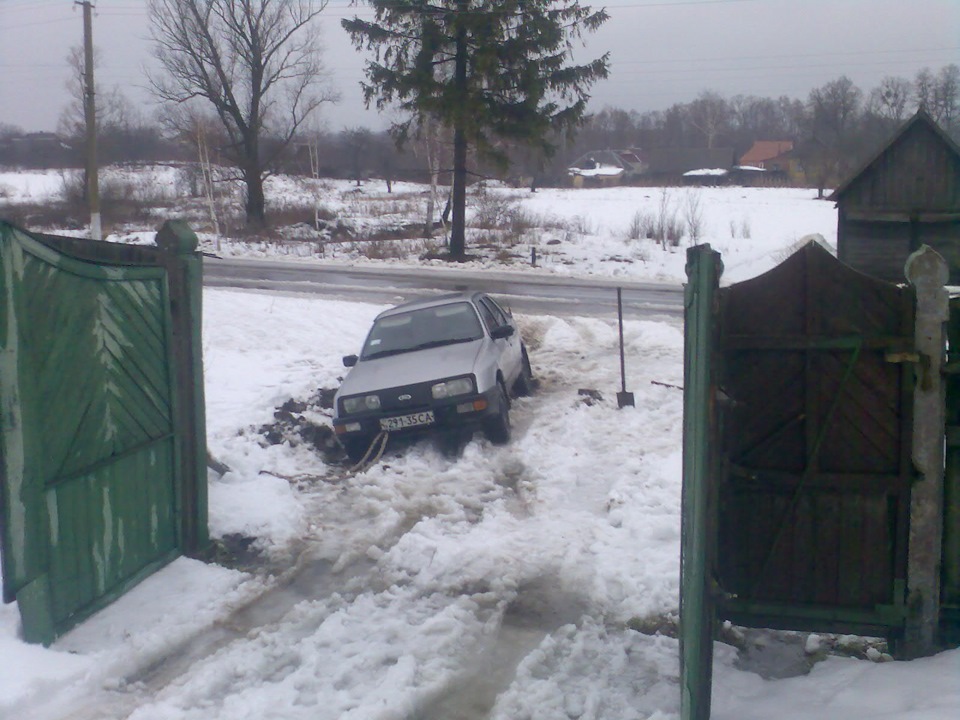 Як не потрібно виїжджати з двору дачі або давно потрібно було підсипати під'їзд до будинку:) 1