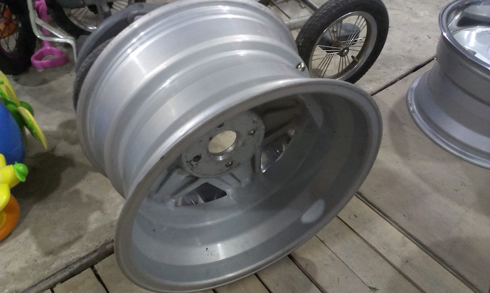 Продам Borbet A 4х108 4