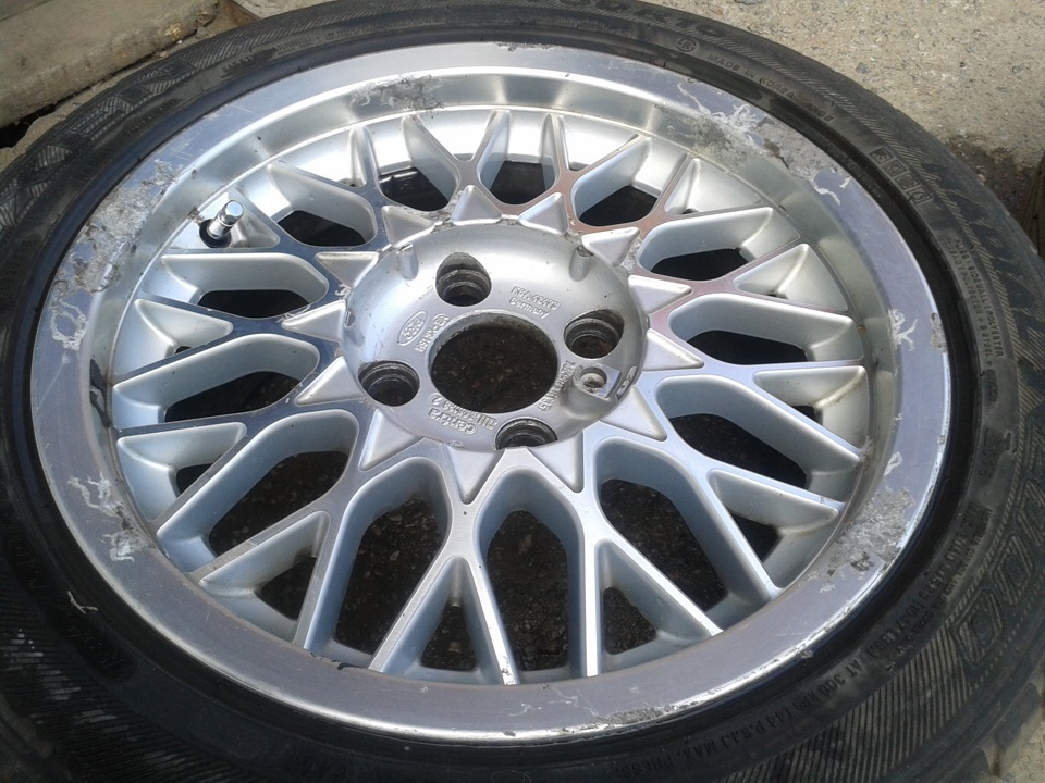 Прикупив собі колеса R15 RS COSWORTH ASSY - ALLOY 5