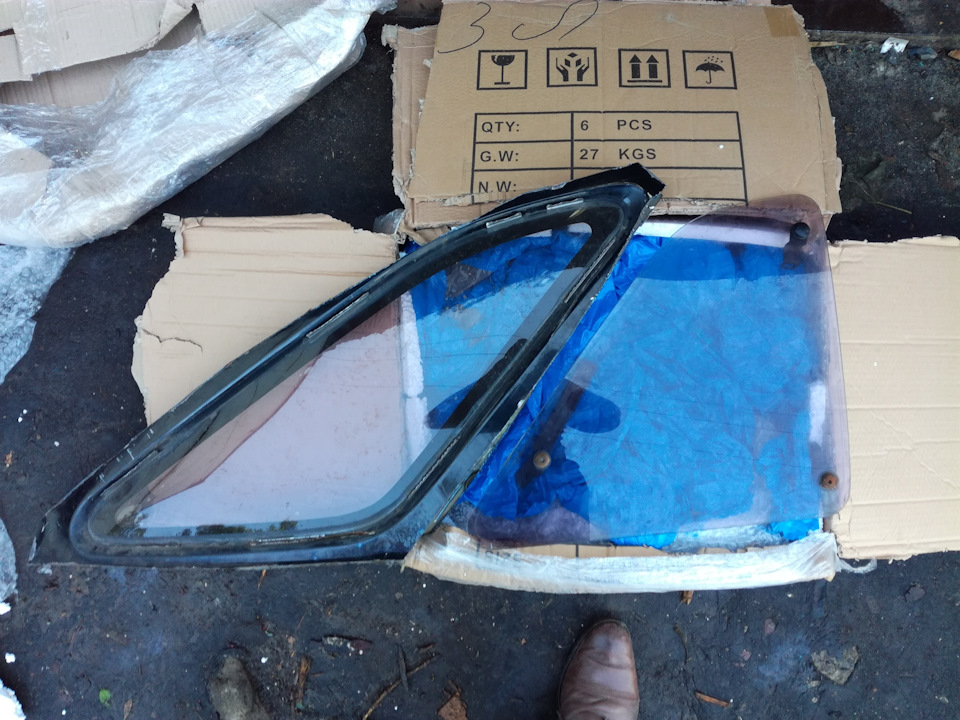 Комплект скління XR4i (запас) 1