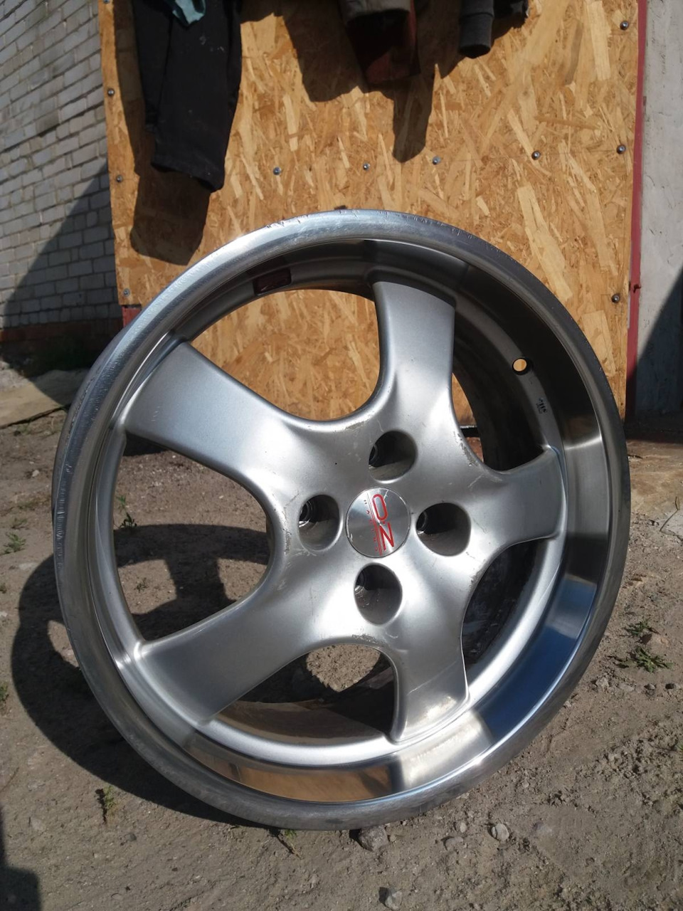 Нові диски 17 OZ Racing Volcano 3