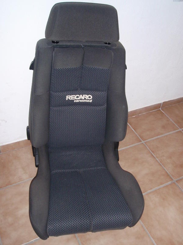 Ось дійшло діло і до RECARO 1