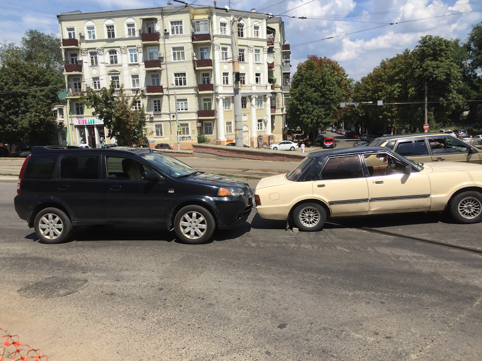 Мінус фара 3