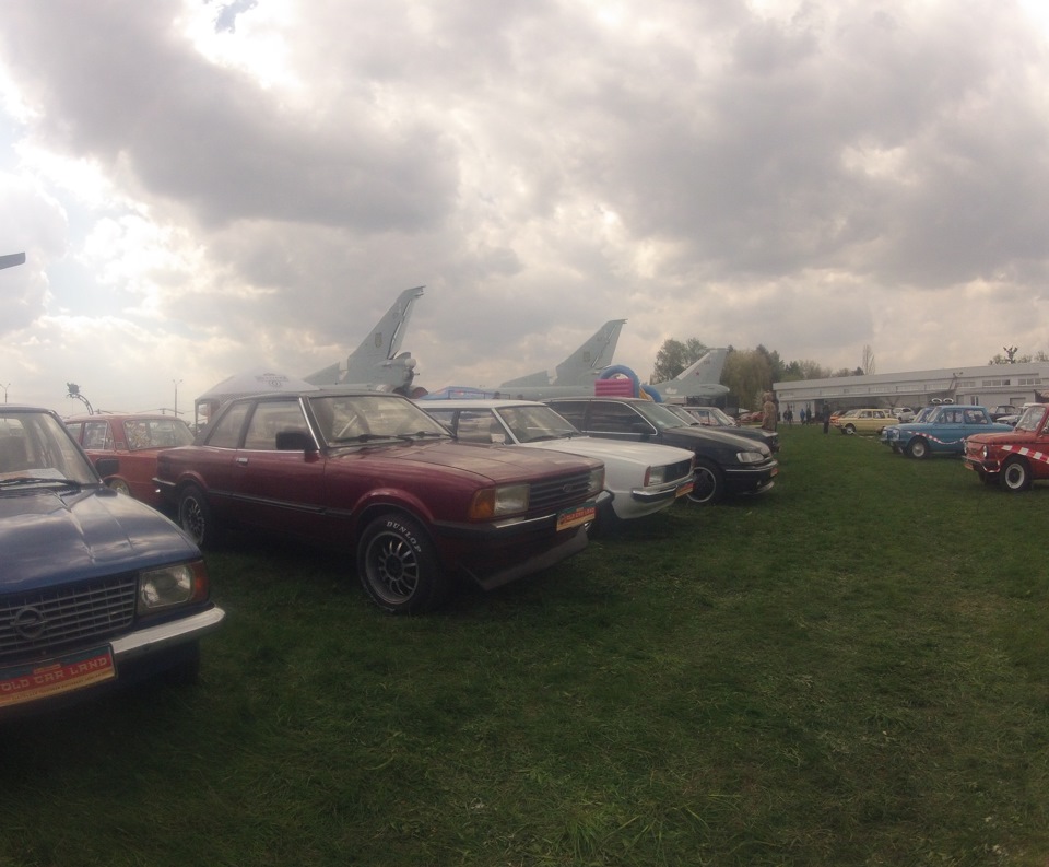 old car land 2016 3