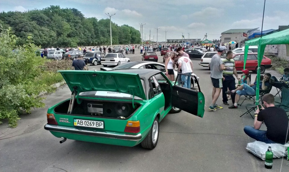 Група з фото мого Taunus'a 2