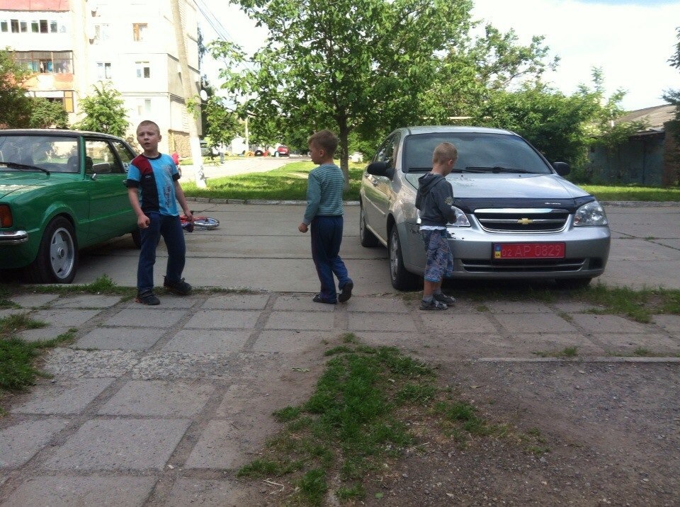 Ті ж гості, в тугішу хату 3