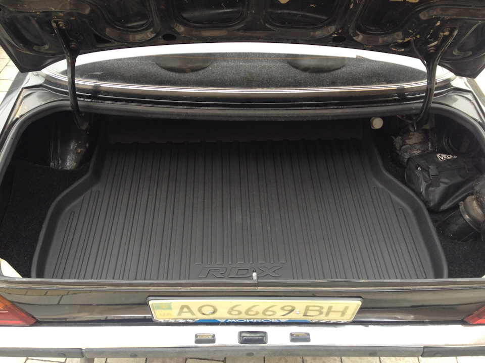 Килимок багажника з Acura RDX 1