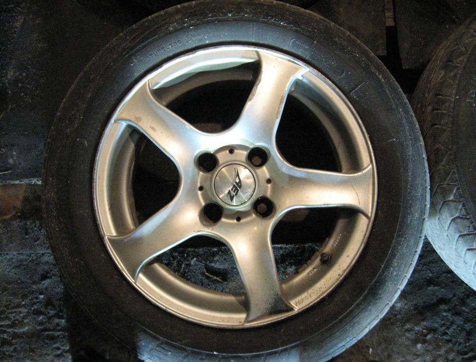Продам колеса (старі R15) 2