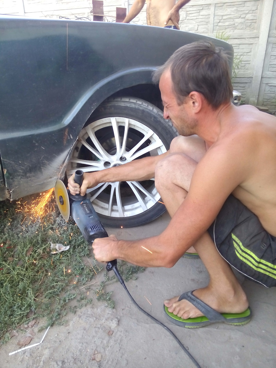 Покупка нових лаптей 2