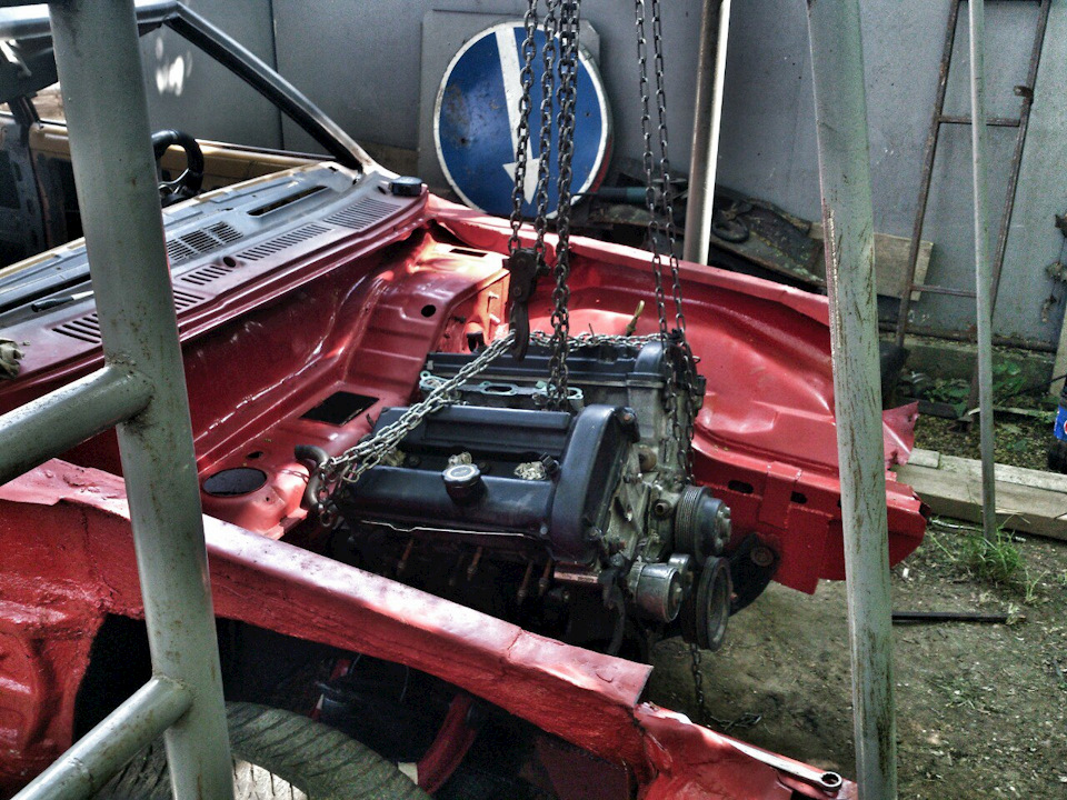 Встановлення двигуна (Cosworth BOB) 2