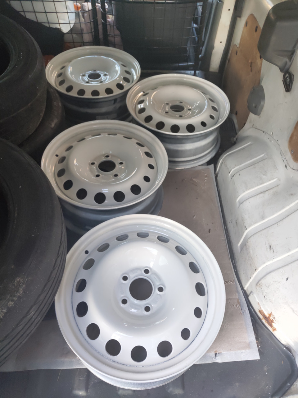 Диски r16 2
