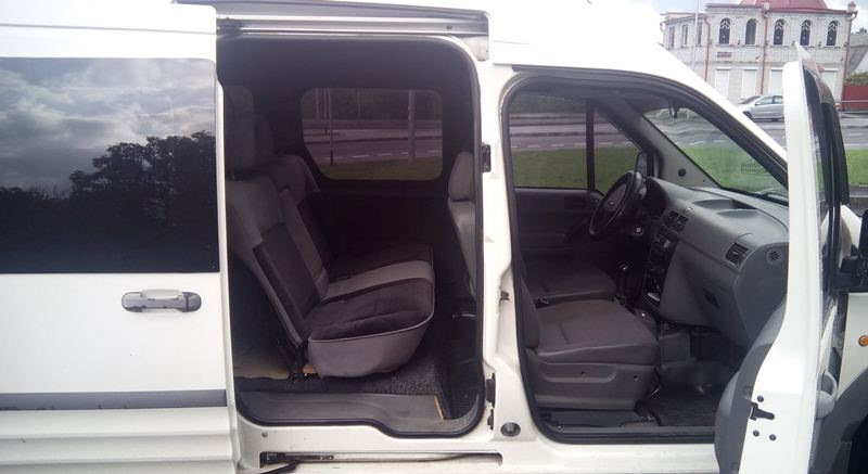 Салон Ford Connect v.2 1