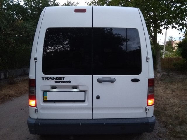 Задні ліхтарі Ford Connect 2