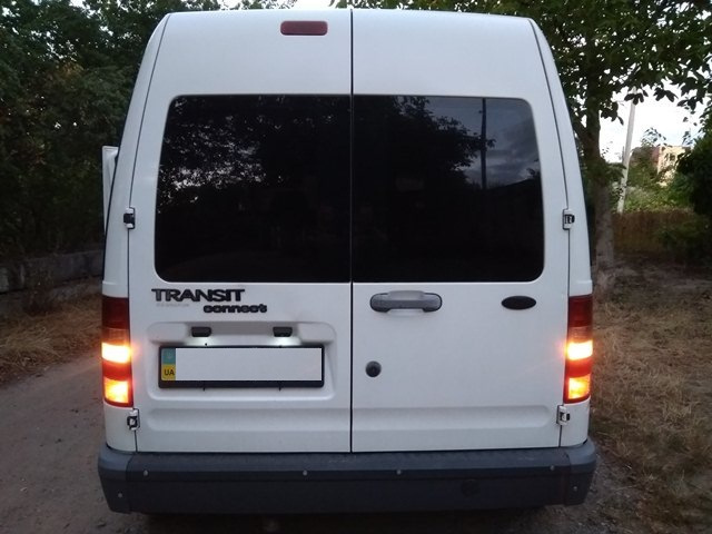 Задні ліхтарі Ford Connect 5