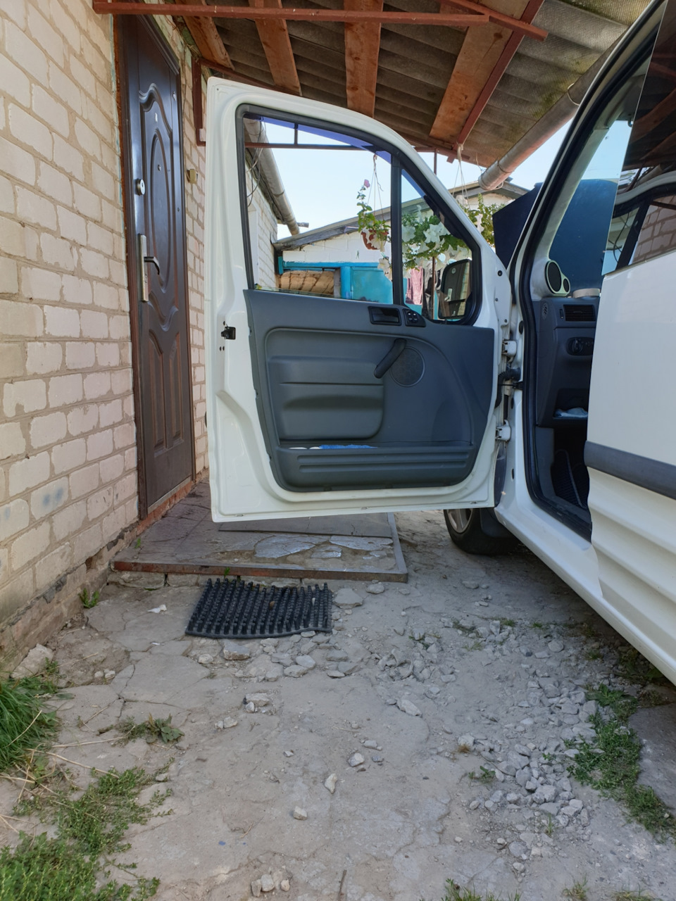 Як урізноманітнити дверну карту. 3