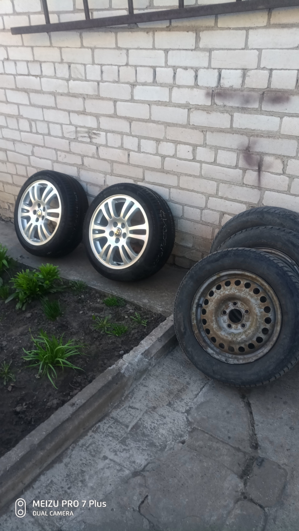 Літні капці R17 1