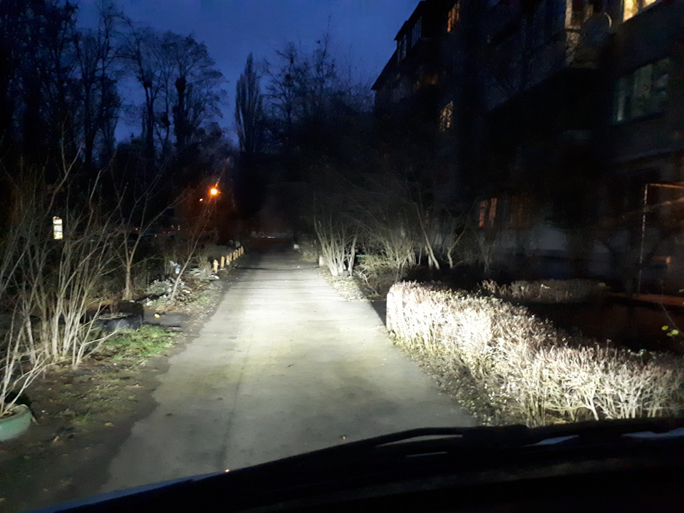 Поставив LED лампи 4