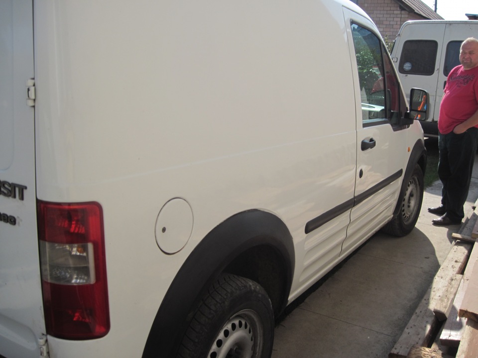 Ford Transit Connect 4