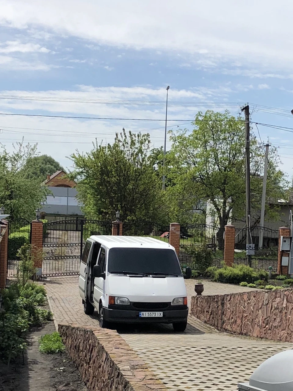 Впуск, трос газу