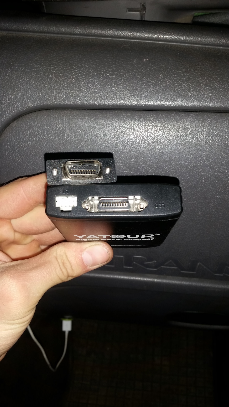 Купив Yatour для Ford 5000rds eon 4