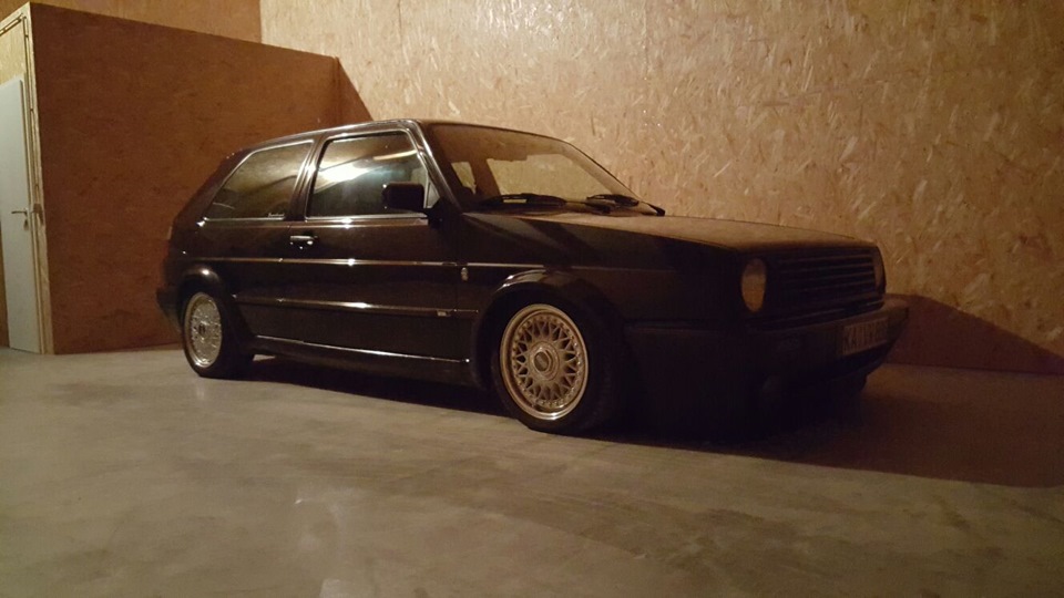 У Німеччині купиви VW Golf 2 G60 2