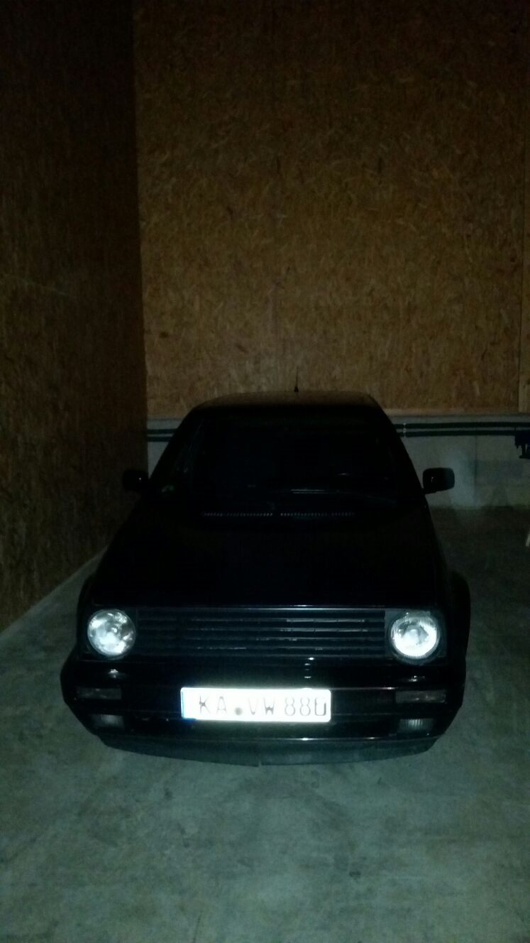 У Німеччині купиви VW Golf 2 G60 4