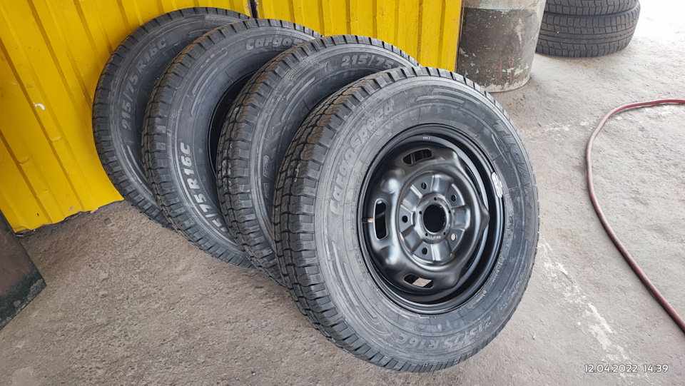 Літня гума TIGAR Cargo Speed ​​215/75 16С 4