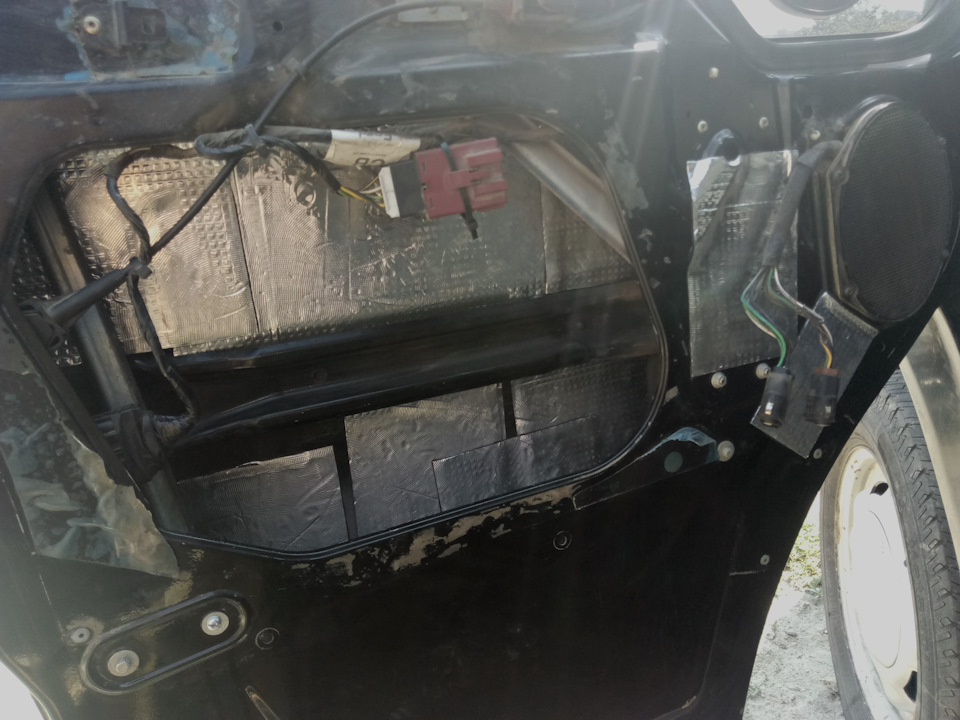 Війна із замками Ford Transit. Частина 1. Двері водія, центральний замок. 4