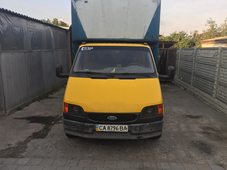 Впускний колектор бензинових транзитів 3