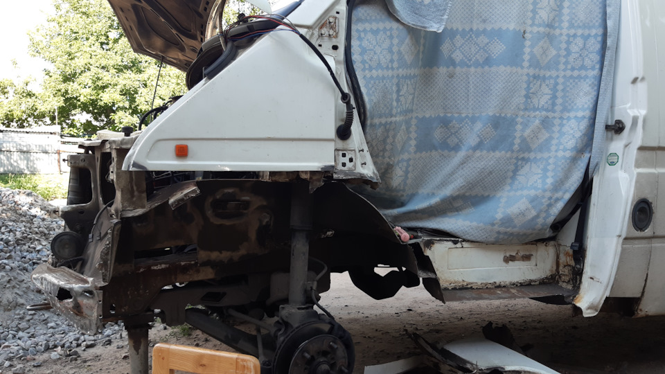 Заміна передніх лонжеронів Ford Transit 91-00 5