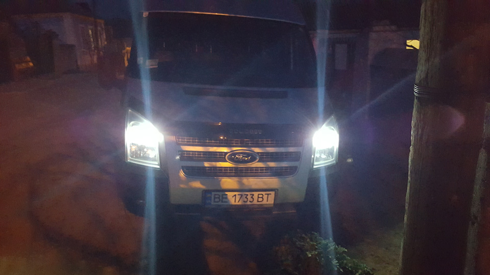 Заміна лампочок передніх габаритів на led 3