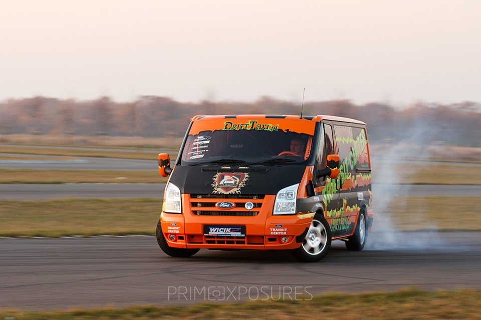 Дрифт на Ford Transit 2