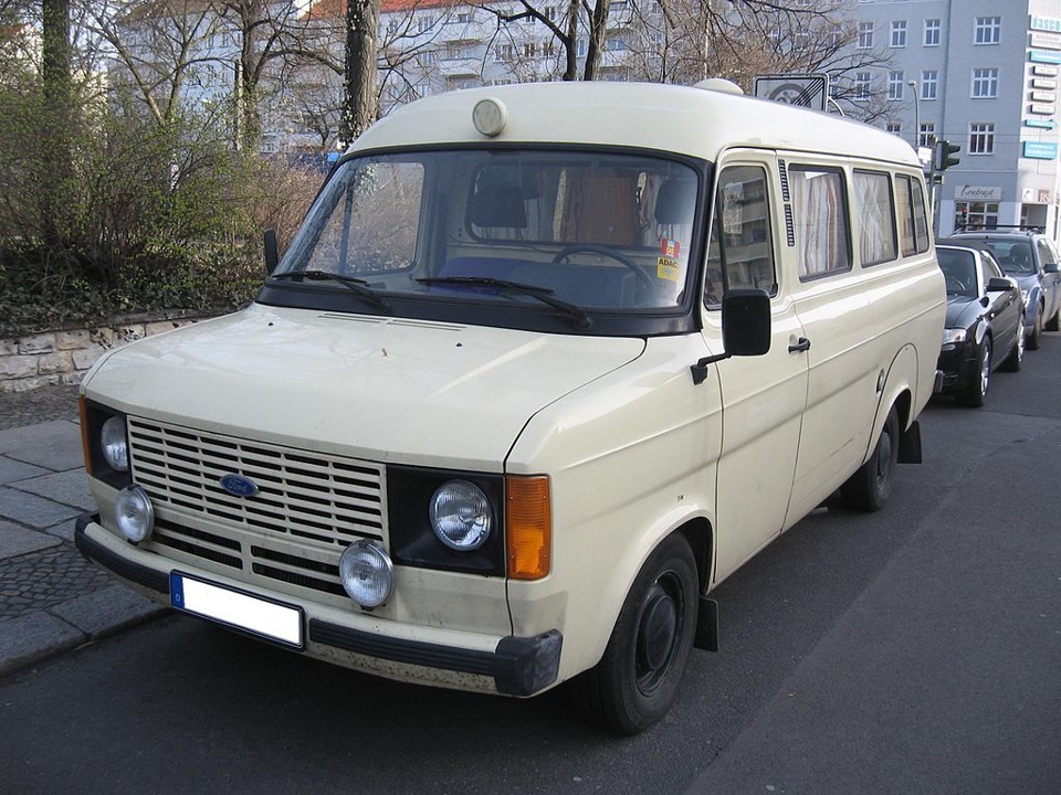 Покоління Ford Transit 3
