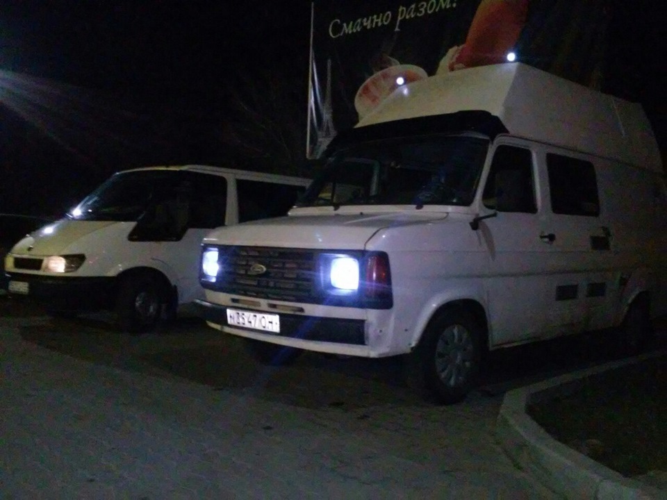 З'їздили з другом на Львівську Фордівку, потім мийка)) 2
