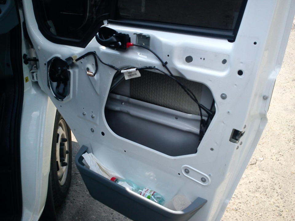 Шумка на Ford Transit 1