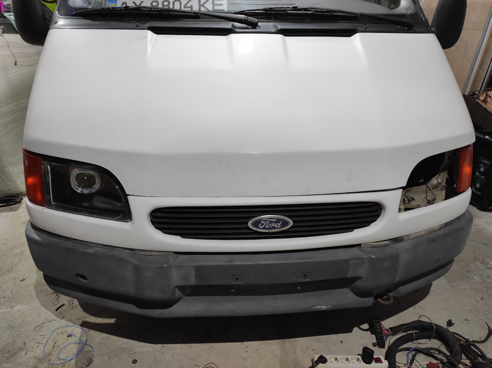 Bi-led лінзи в ford transit mk5 або повернемо зір до валізи 1