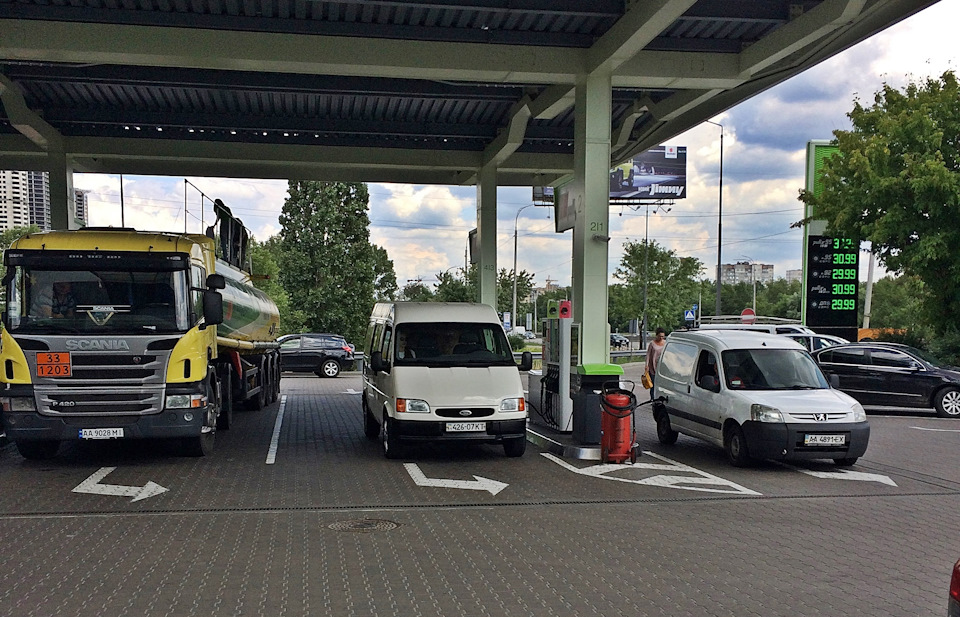 Фотопост. День народження Ford Transit 1